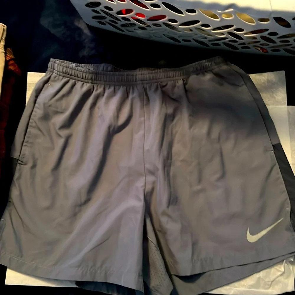 Nike Men’s Athletic Shorts Gray with Black Accents